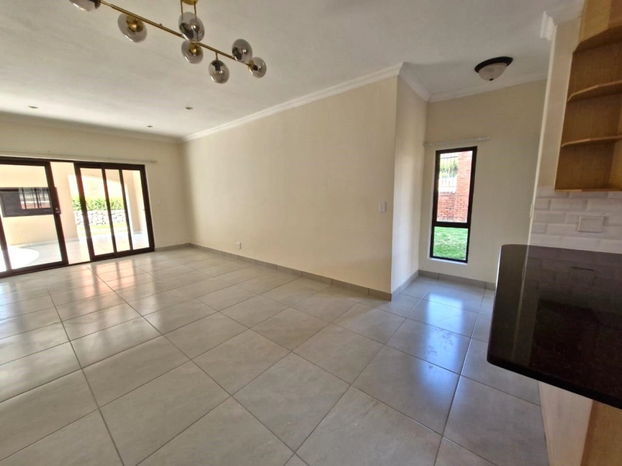 To Let 3 Bedroom Property for Rent in Meerhof North West